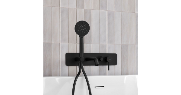 Ryver Wall Mounted Bath Shower Mixer Knurled Lever Black